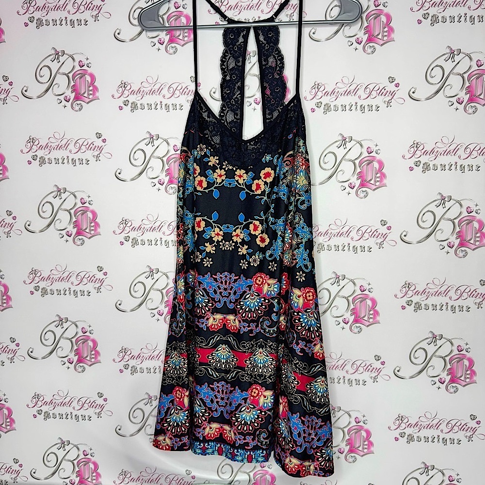 In bloom dress paisley lace black red white blue floral boho open back soft luxe